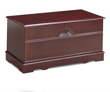 Cedar Chest with Locking Lid