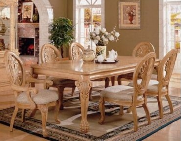 Fenland 7 Pc. Antique White Dining Set