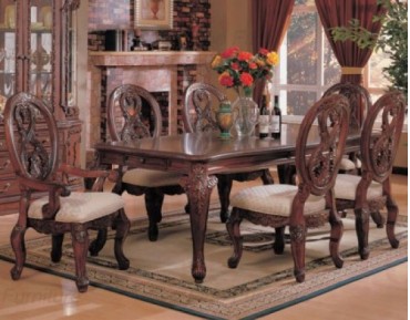 Nottingham 7 Pc. Dining Set