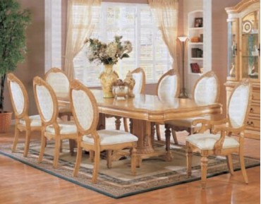 Wynn Antique 9 Pc. White Dining Set