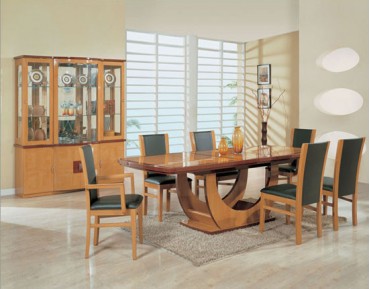 Greta 7 Pc. Dining Room Set